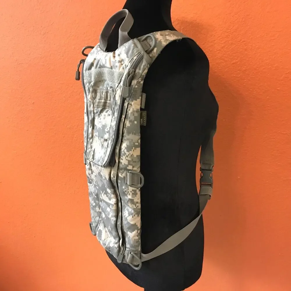 Camelbak Thermobak 3.0 L Hydration Backpack ACU Survival Tactical Bag Hiking